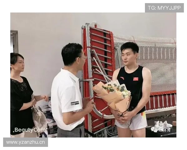 高磊训练完直接去夜市撸串，自律人设崩了？