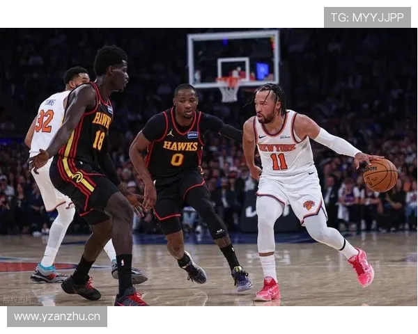 杰伦·布伦森挡拆创造多次空位投篮，助力球队提升三分命中率